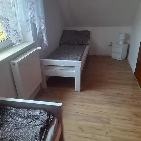 ,,dom Na Skarpie
