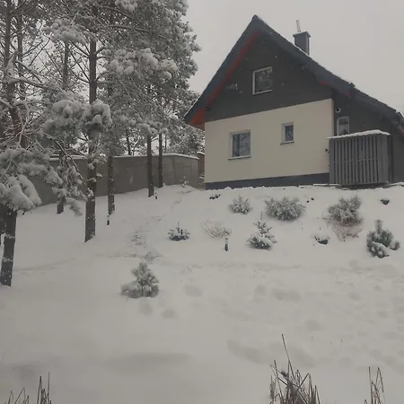 ,,dom Na Skarpie Z Balią I Basenem Letnim Dom wakacyjny
