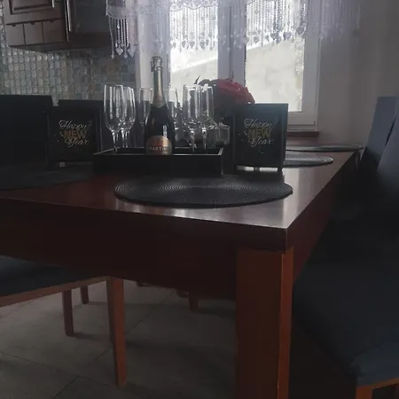 Dom wakacyjny ,,dom Na Skarpie Z Balią I Basenem Letnim Sulęczyno